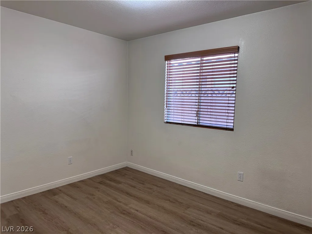 920 Golden Hawk, Las Vegas, NV 89108