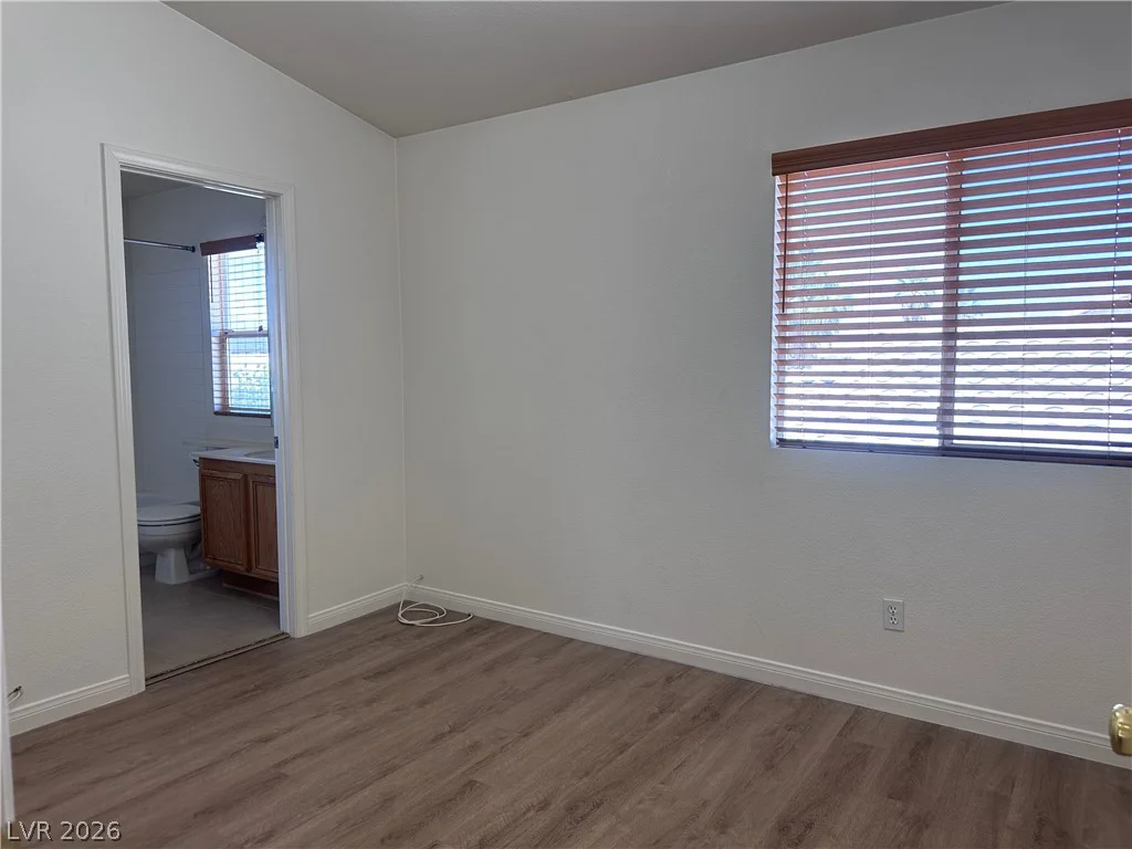 920 Golden Hawk, Las Vegas, NV 89108