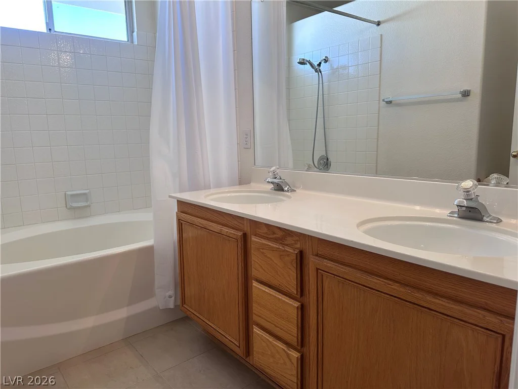 920 Golden Hawk, Las Vegas, NV 89108