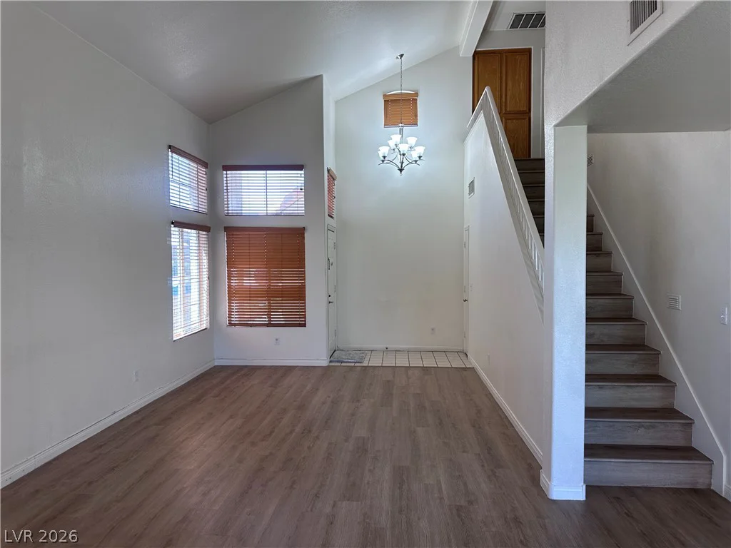 920 Golden Hawk, Las Vegas, NV 89108