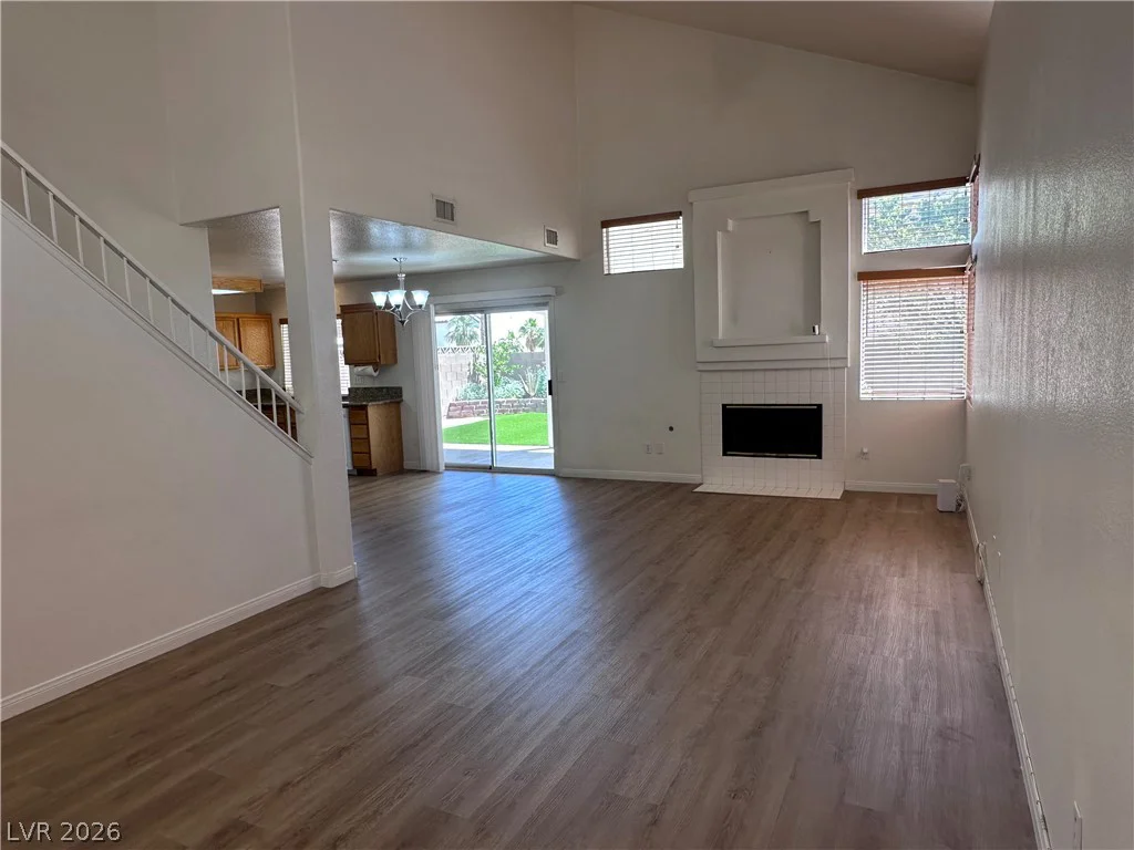 920 Golden Hawk, Las Vegas, NV 89108