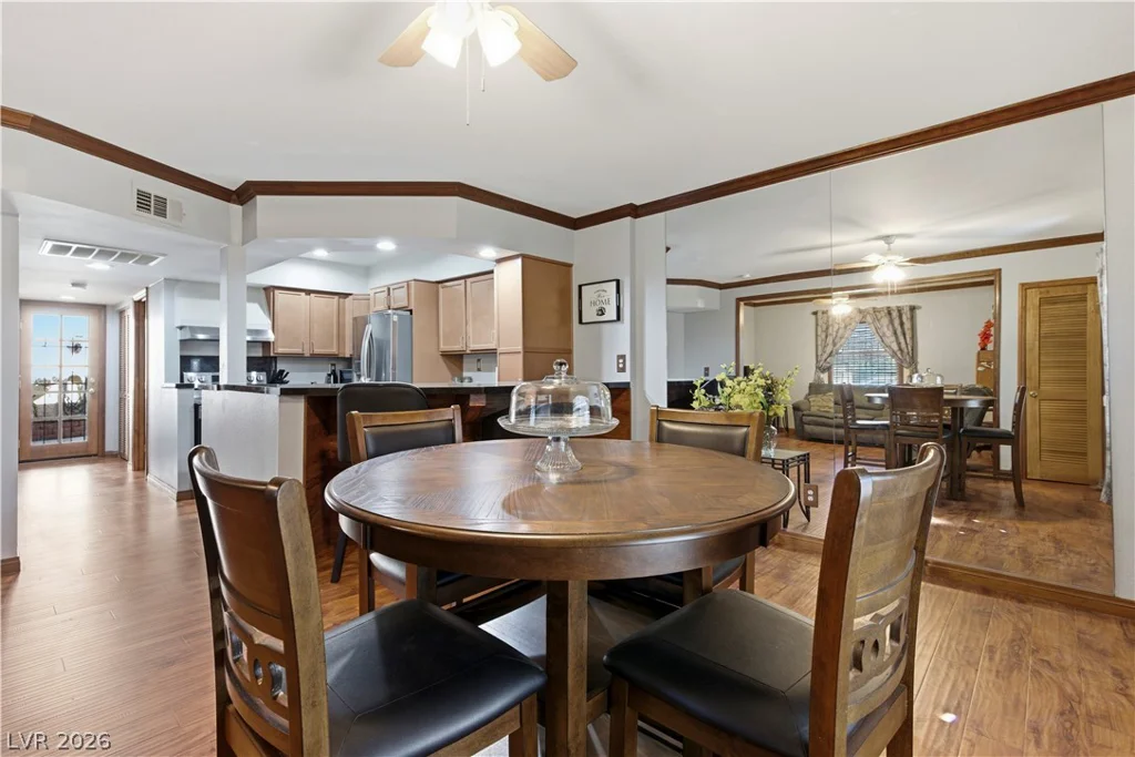 434 Las Casitas, Las Vegas, NV 89121