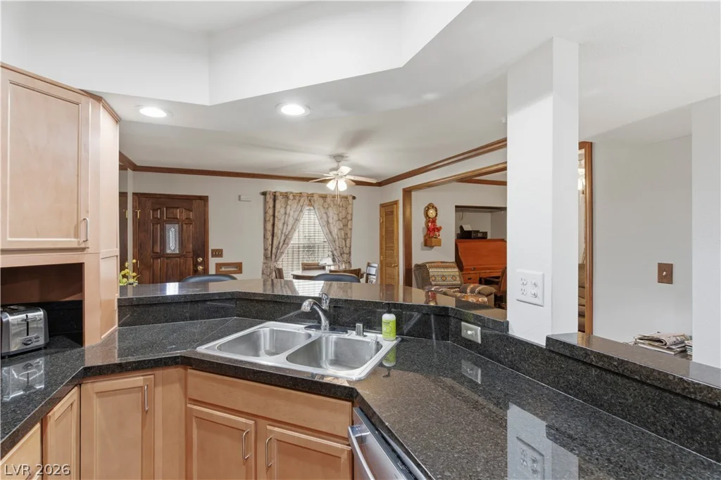 434 Las Casitas, Las Vegas, NV 89121