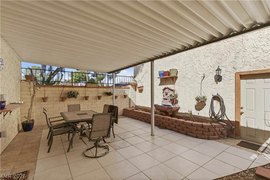 434 Las Casitas, Las Vegas, NV 89121