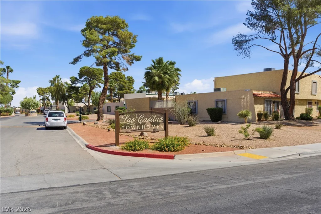 434 Las Casitas, Las Vegas, NV 89121