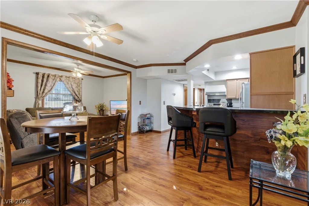 434 Las Casitas, Las Vegas, NV 89121