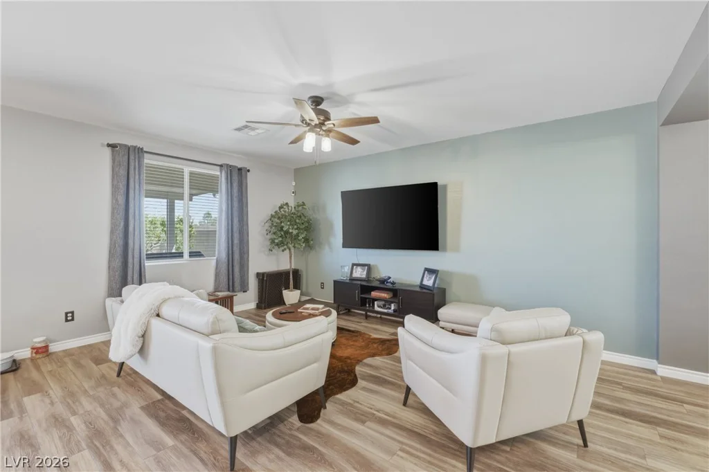 8230 Skye Struck, Las Vegas, NV 89166