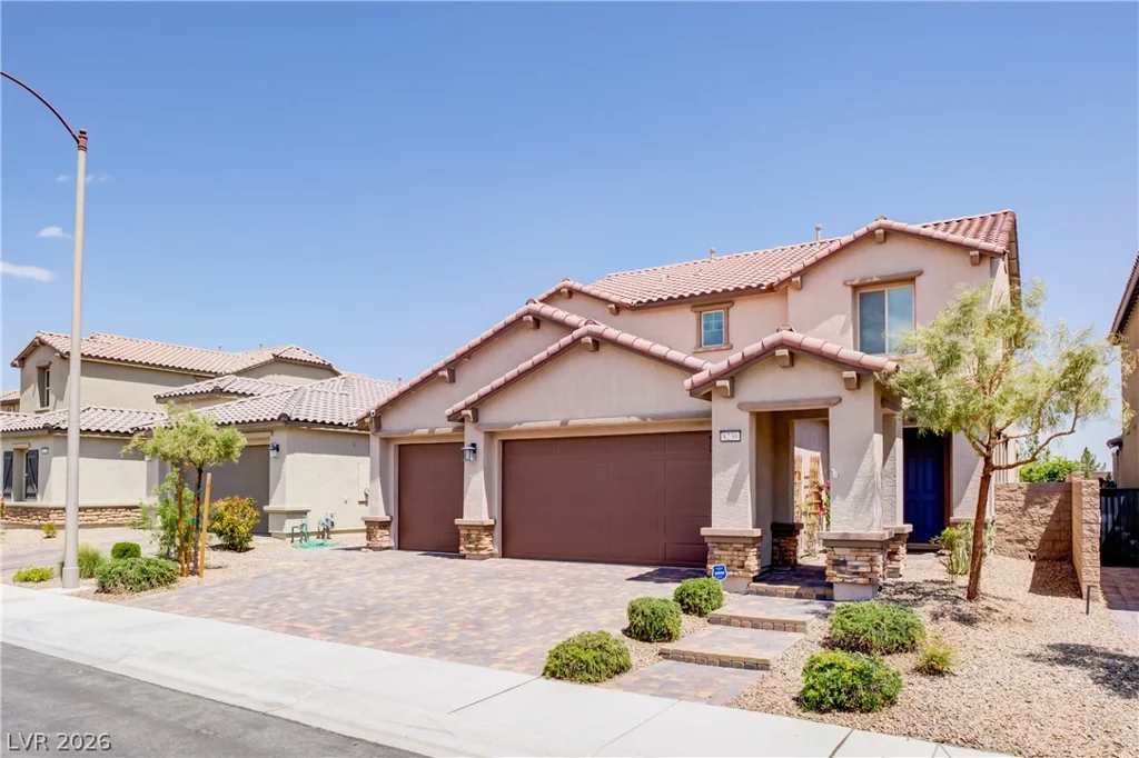 8230 Skye Struck, Las Vegas, NV 89166