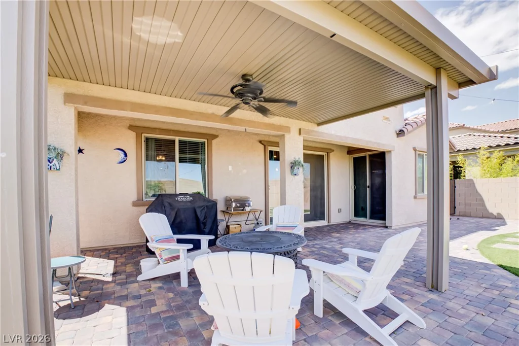 8230 Skye Struck, Las Vegas, NV 89166