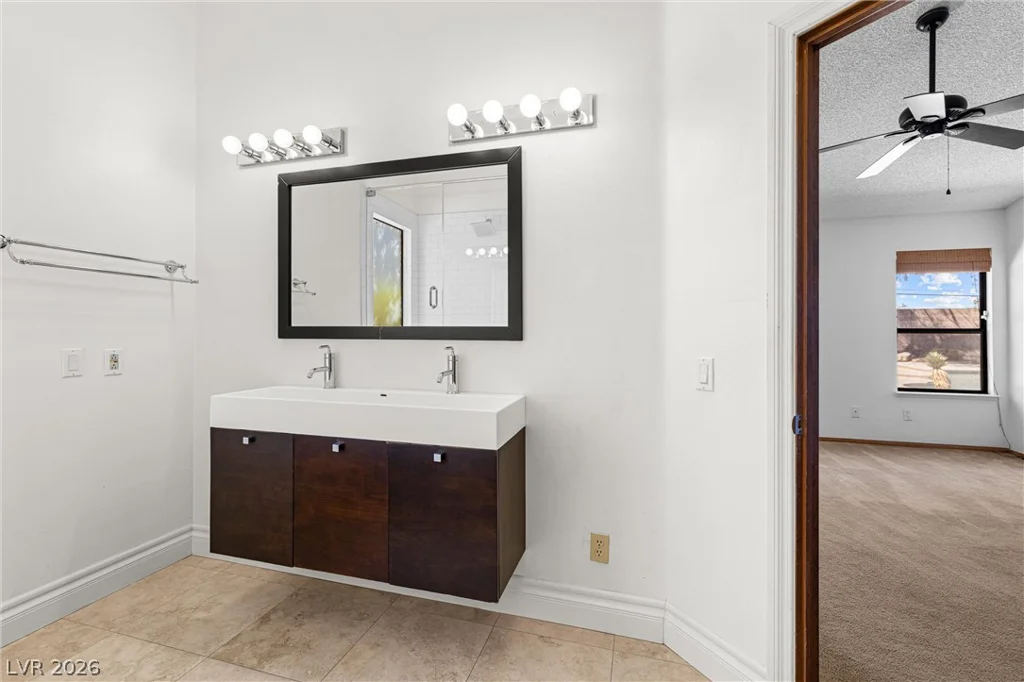 6830 Trinity, Las Vegas, NV 89146