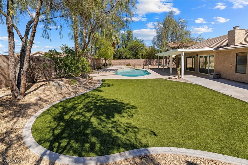 6830 Trinity, Las Vegas, NV 89146