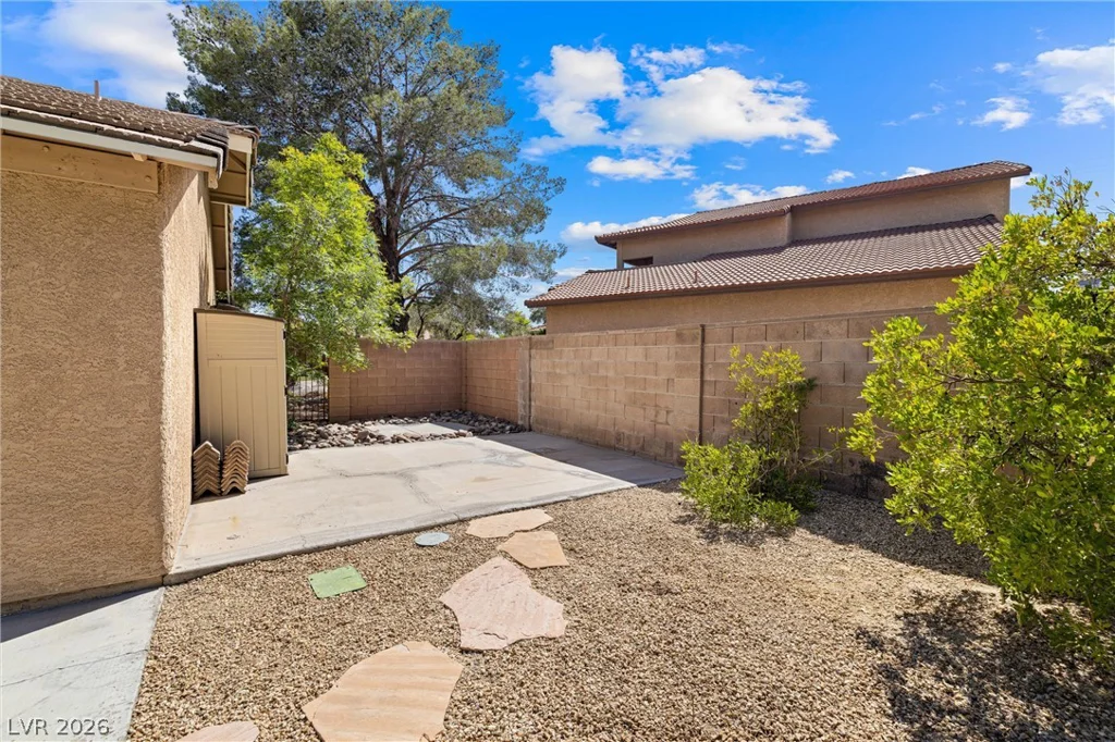 6830 Trinity, Las Vegas, NV 89146