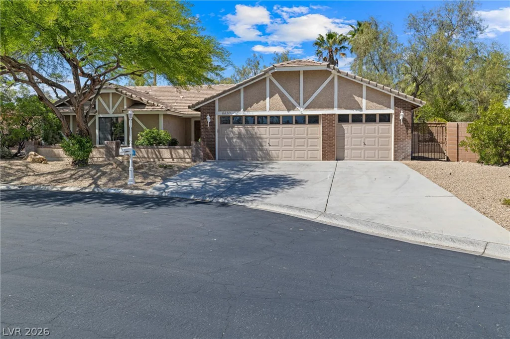 6830 Trinity, Las Vegas, NV 89146