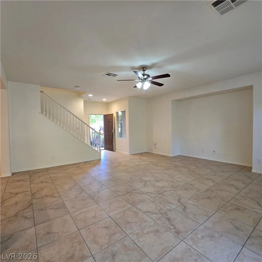 11829 Orense, Las Vegas, NV 89138