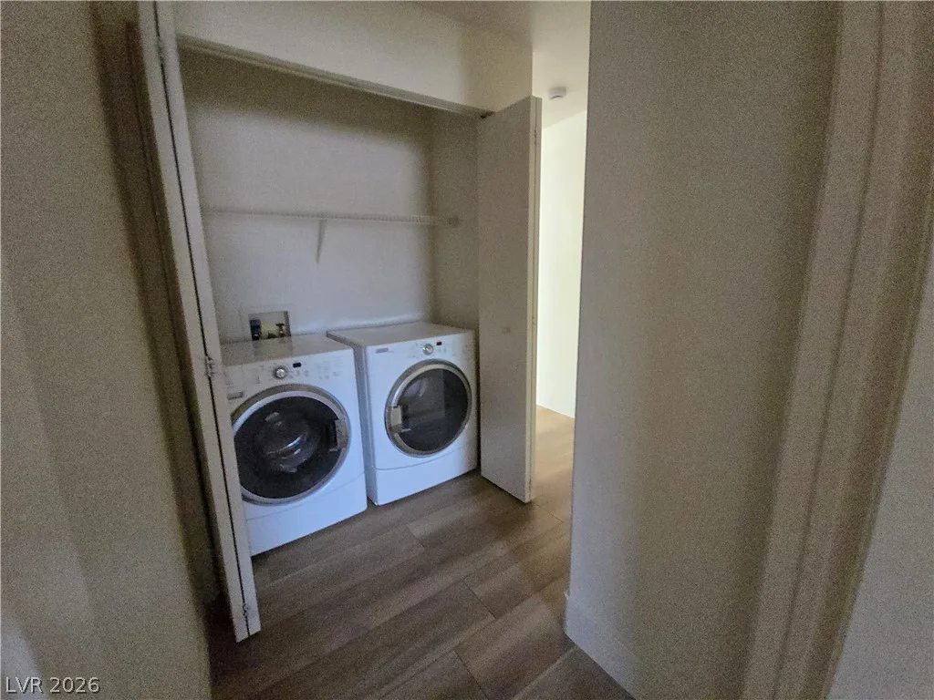 5415 Harmon, Las Vegas, NV 89103