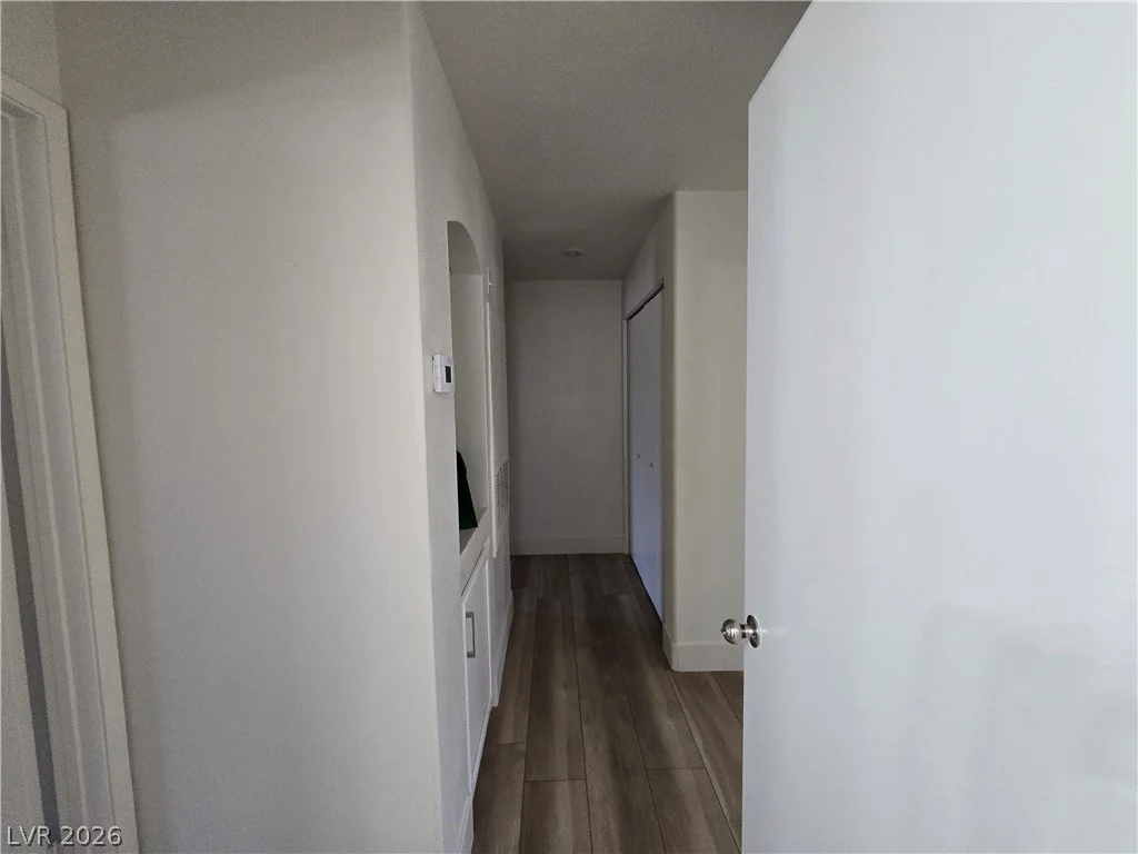 5415 Harmon, Las Vegas, NV 89103