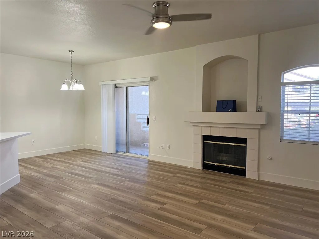 5415 Harmon, Las Vegas, NV 89103