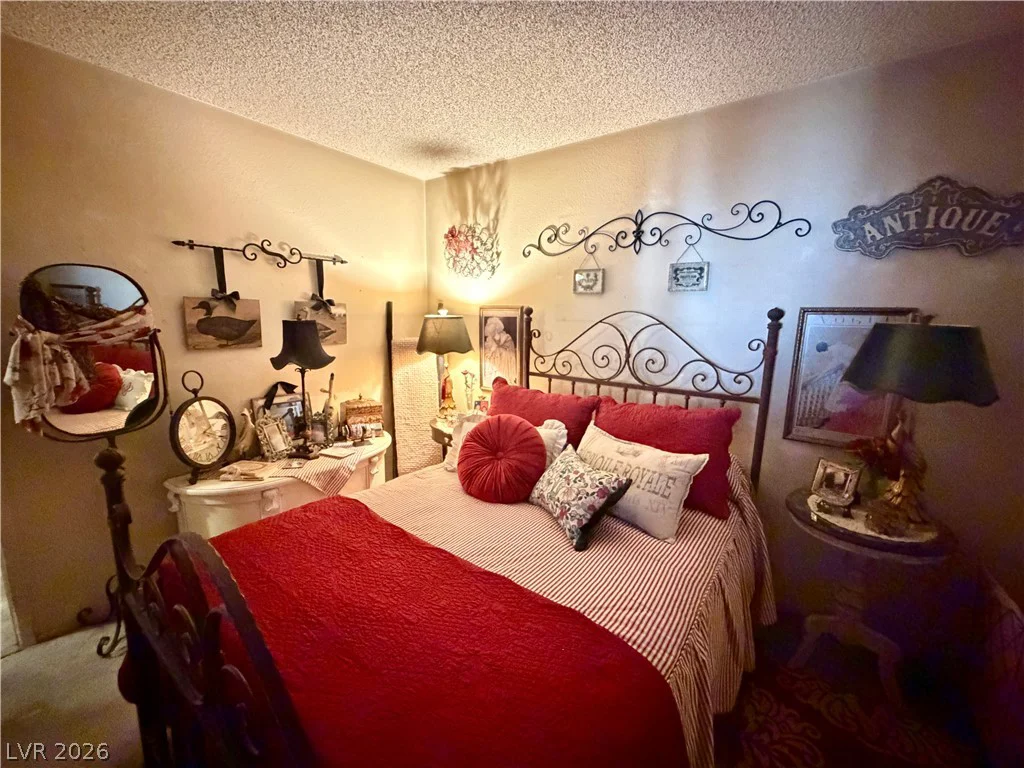 8217 Abercrombe, Las Vegas, NV 89145