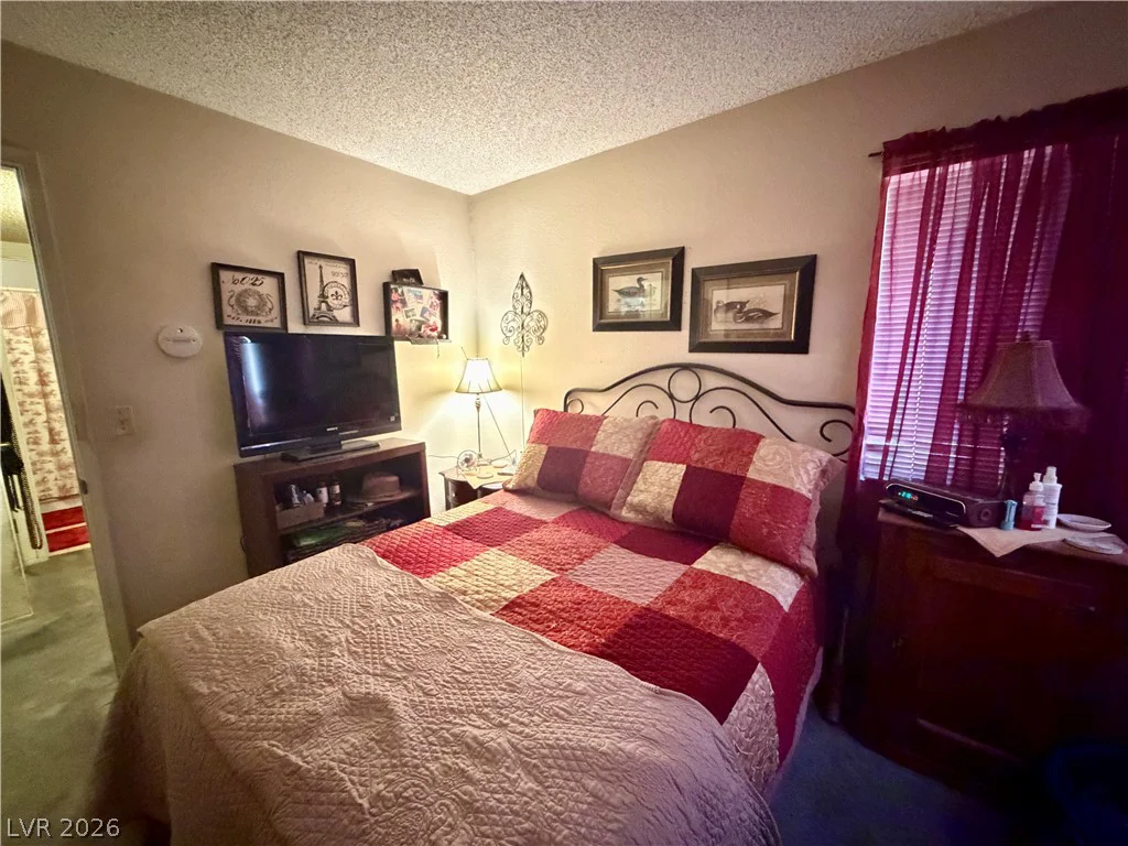 8217 Abercrombe, Las Vegas, NV 89145