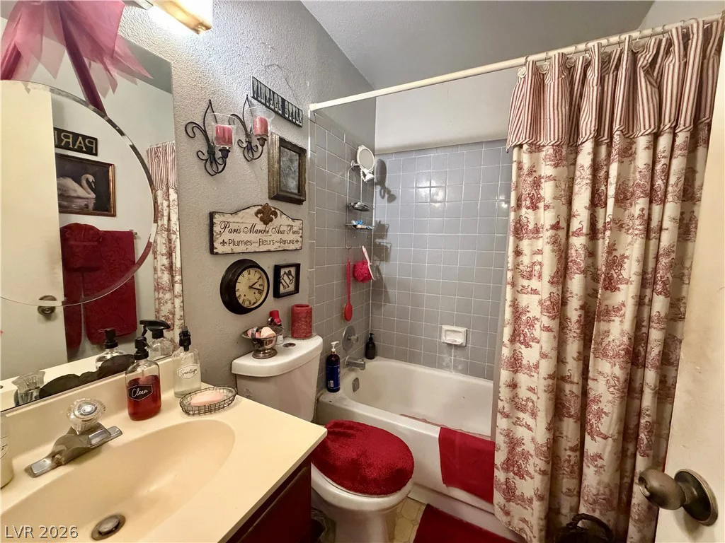 8217 Abercrombe, Las Vegas, NV 89145
