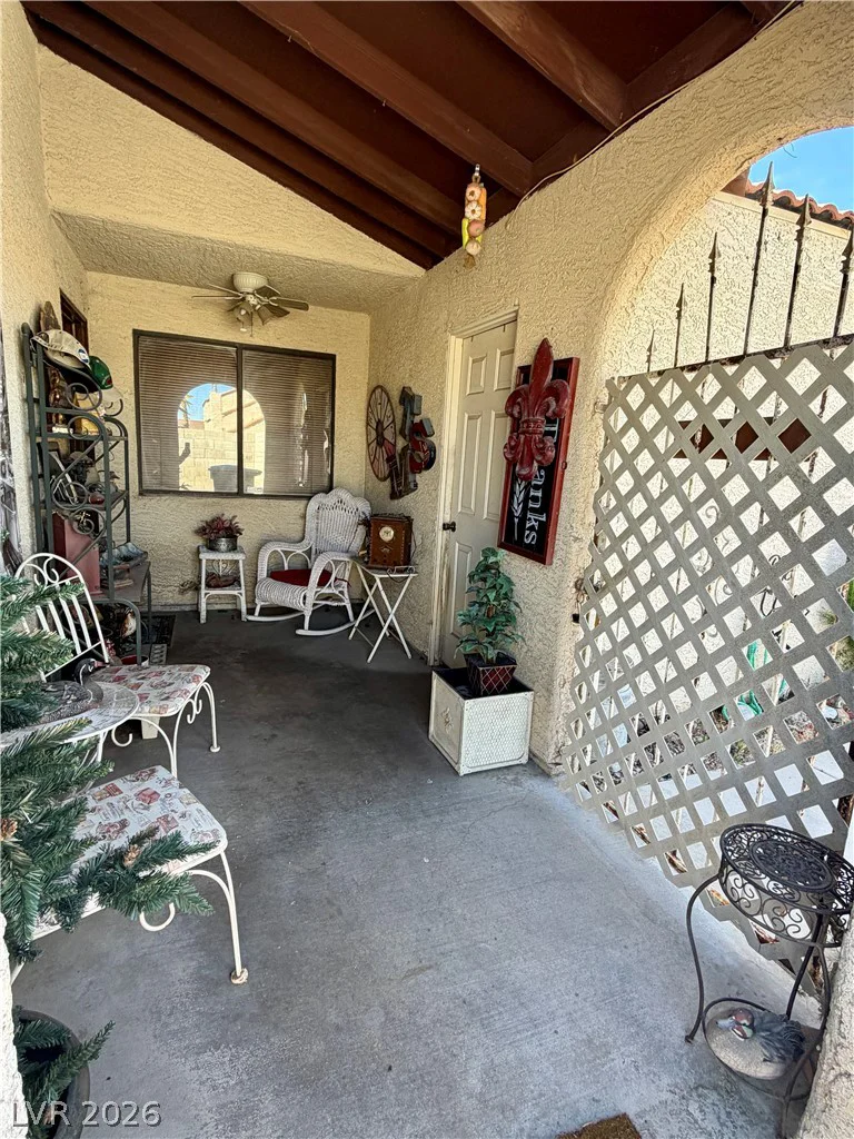 8217 Abercrombe, Las Vegas, NV 89145