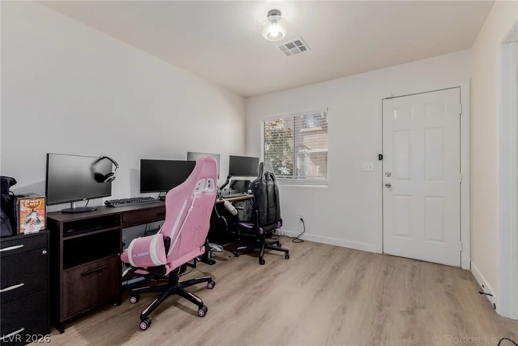 2122 Sleepy, Las Vegas, NV 89106