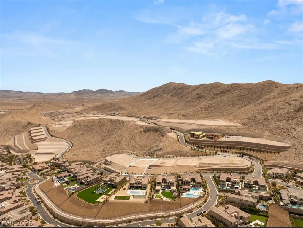 22 Mountain View, Las Vegas, NV 89141