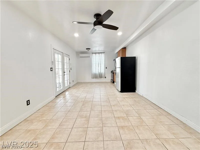 3209 El Morro, Las Vegas, NV 89101