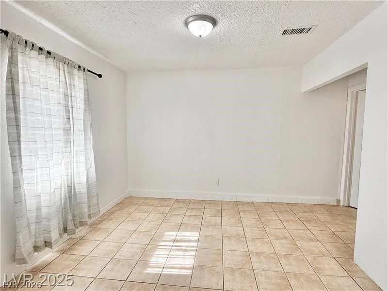 3209 El Morro, Las Vegas, NV 89101