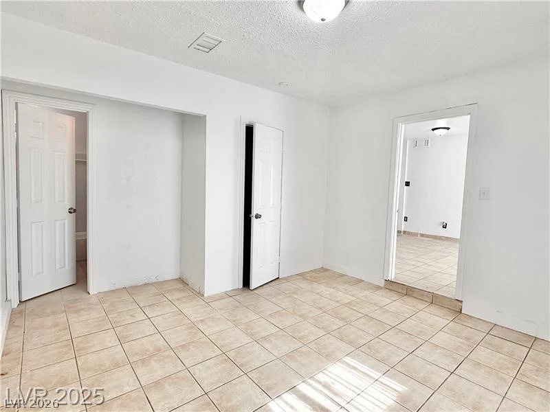 3209 El Morro, Las Vegas, NV 89101