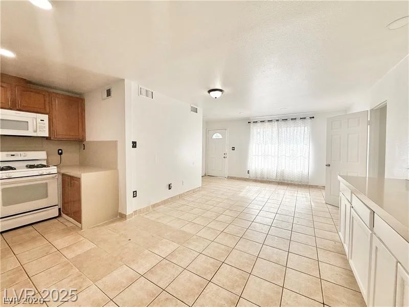 3209 El Morro, Las Vegas, NV 89101