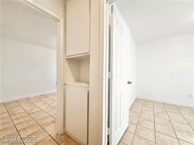 3209 El Morro, Las Vegas, NV 89101