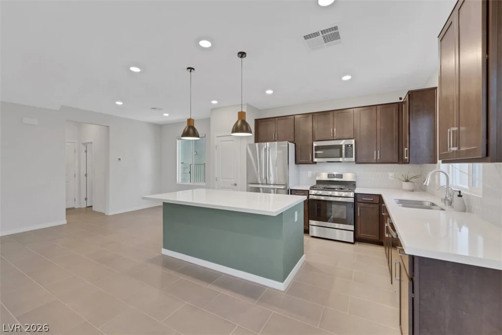 6722 Palmer Crest, North Las Vegas, NV 89086