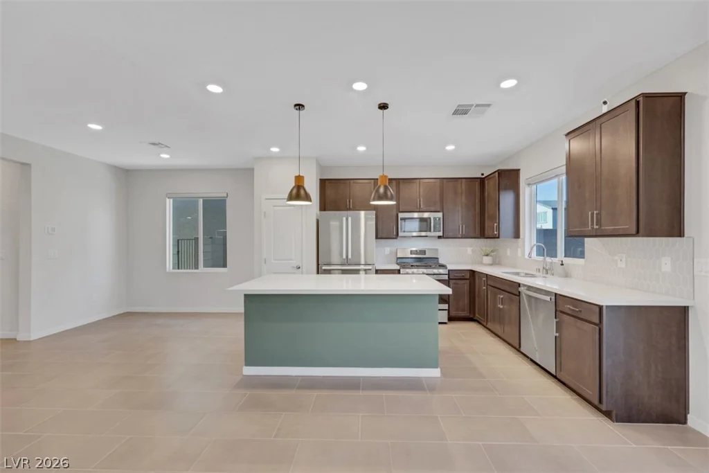 6722 Palmer Crest, North Las Vegas, NV 89086