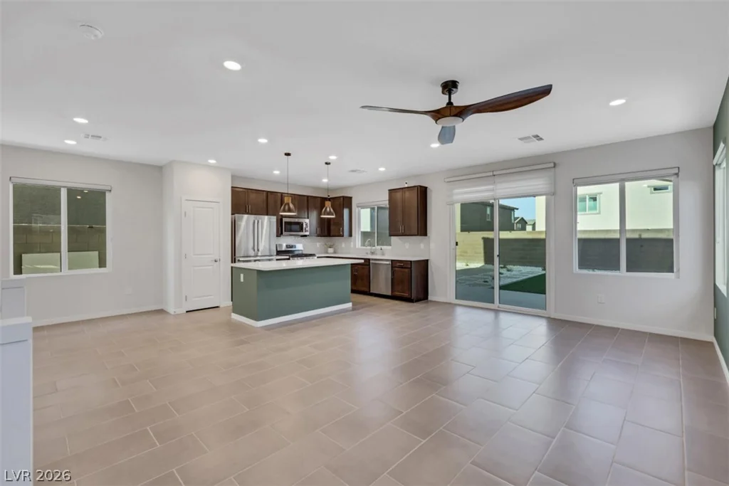 6722 Palmer Crest, North Las Vegas, NV 89086