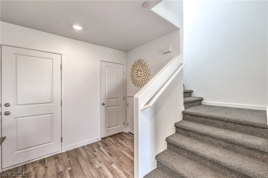 916 Rosy Starling, Henderson, NV 89011