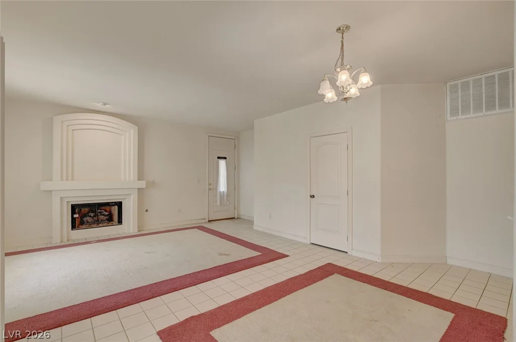 7637 Valley Green, Las Vegas, NV 89149