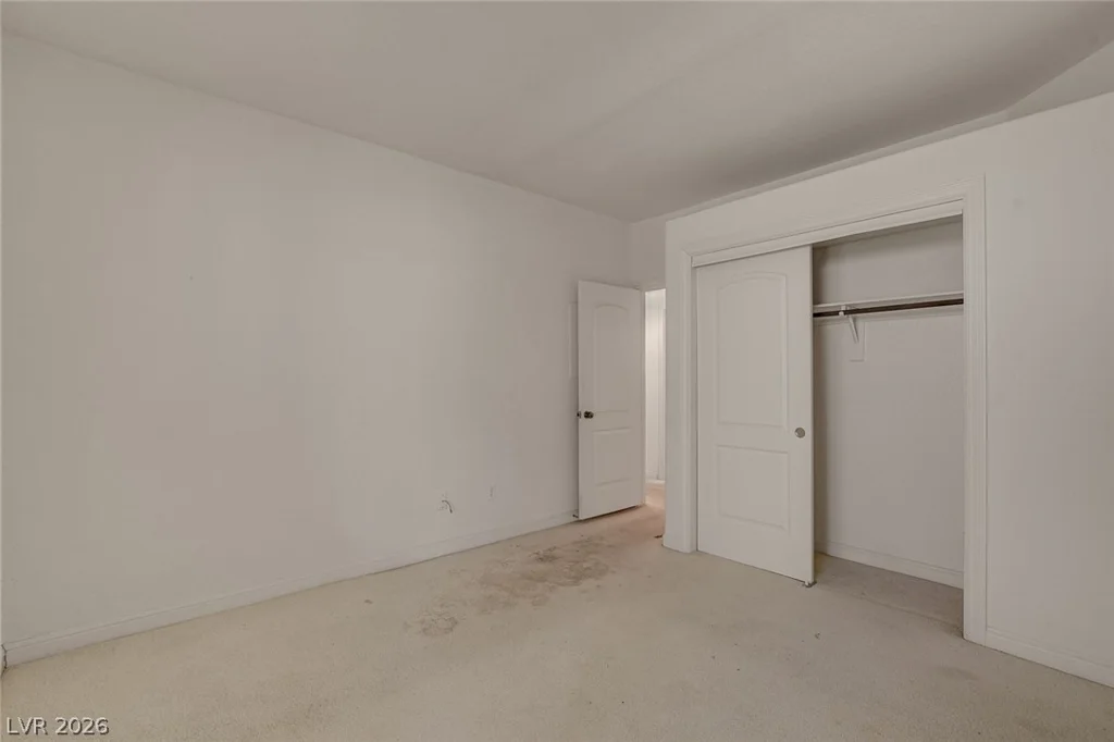 7637 Valley Green, Las Vegas, NV 89149