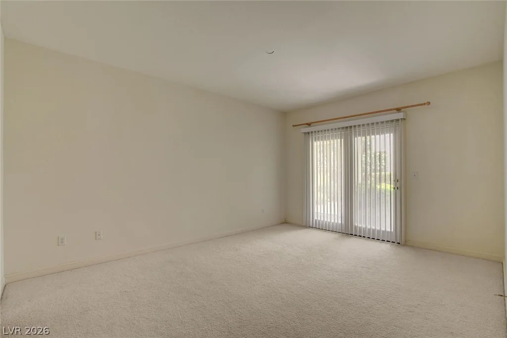 7637 Valley Green, Las Vegas, NV 89149
