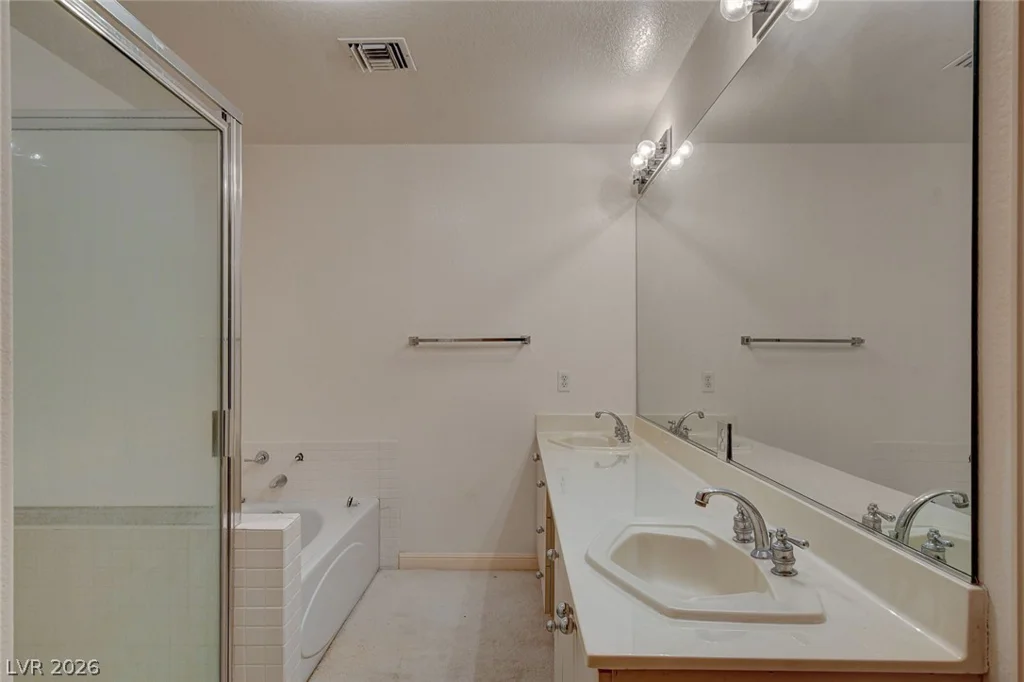 7637 Valley Green, Las Vegas, NV 89149