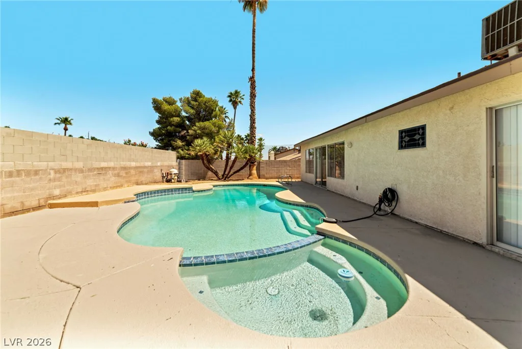 4078 Autumn, Las Vegas, NV 89120