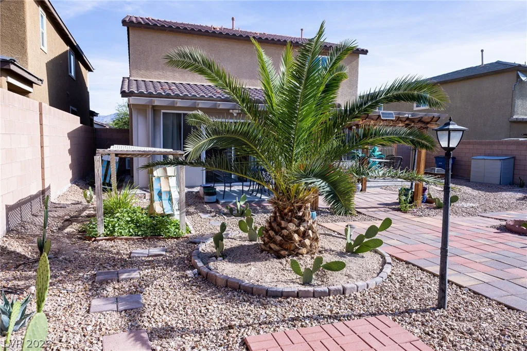 2409 Charmed Oasis, North Las Vegas, NV 89032