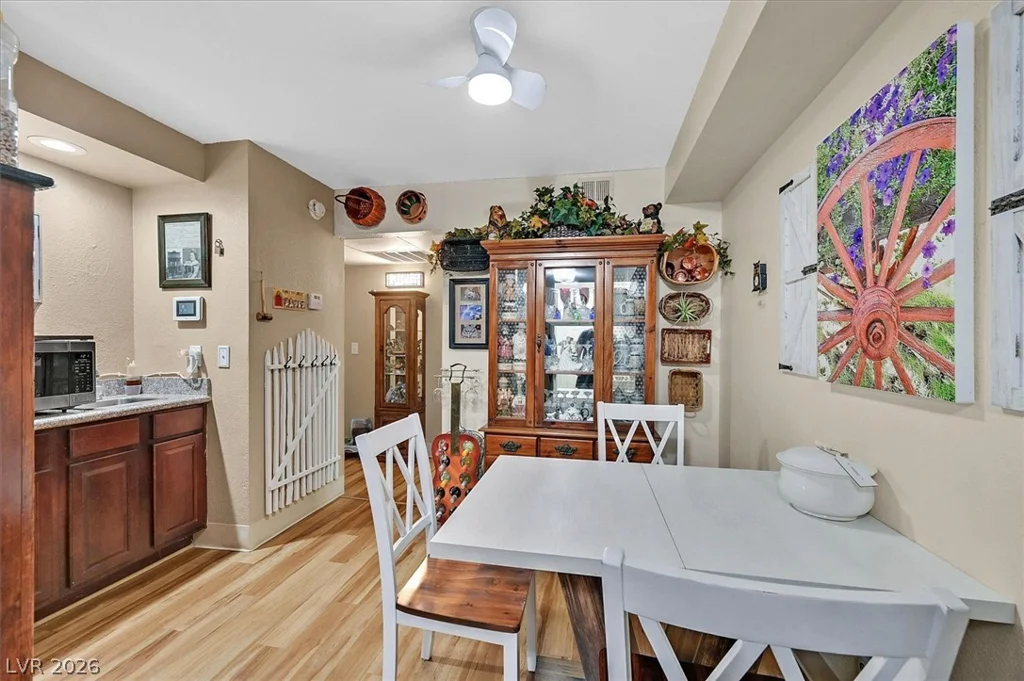 2451 Rainbow, Las Vegas, NV 89108