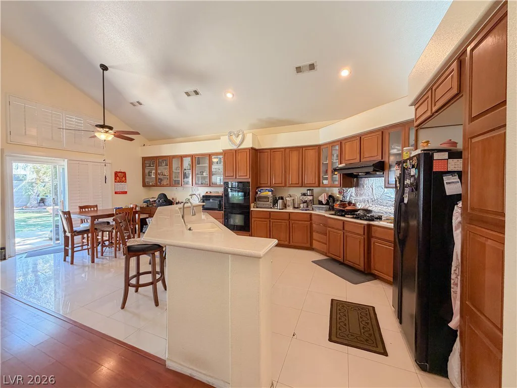 230 Whitly Bay, Las Vegas, NV 89148