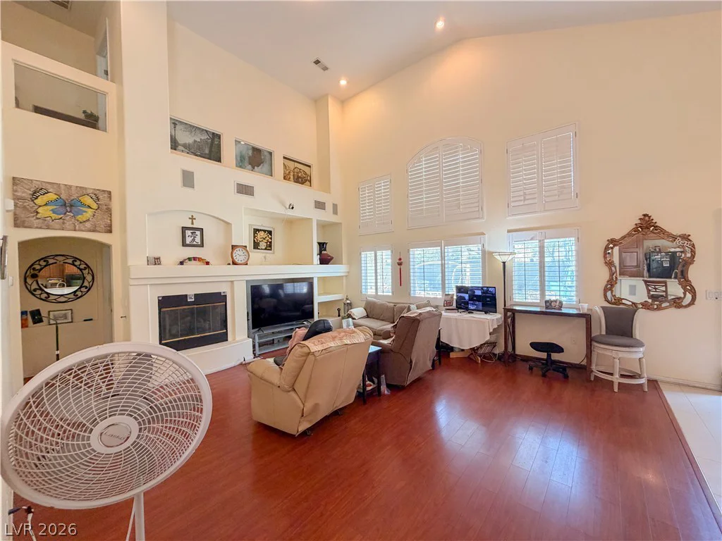 230 Whitly Bay, Las Vegas, NV 89148