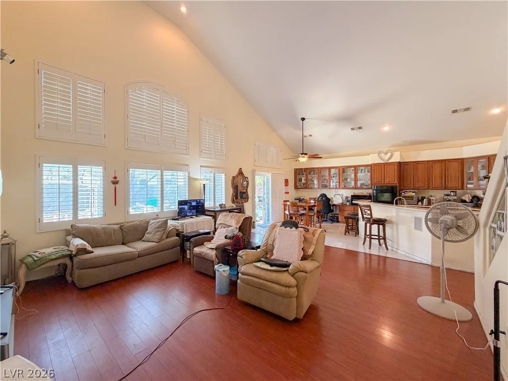 230 Whitly Bay, Las Vegas, NV 89148