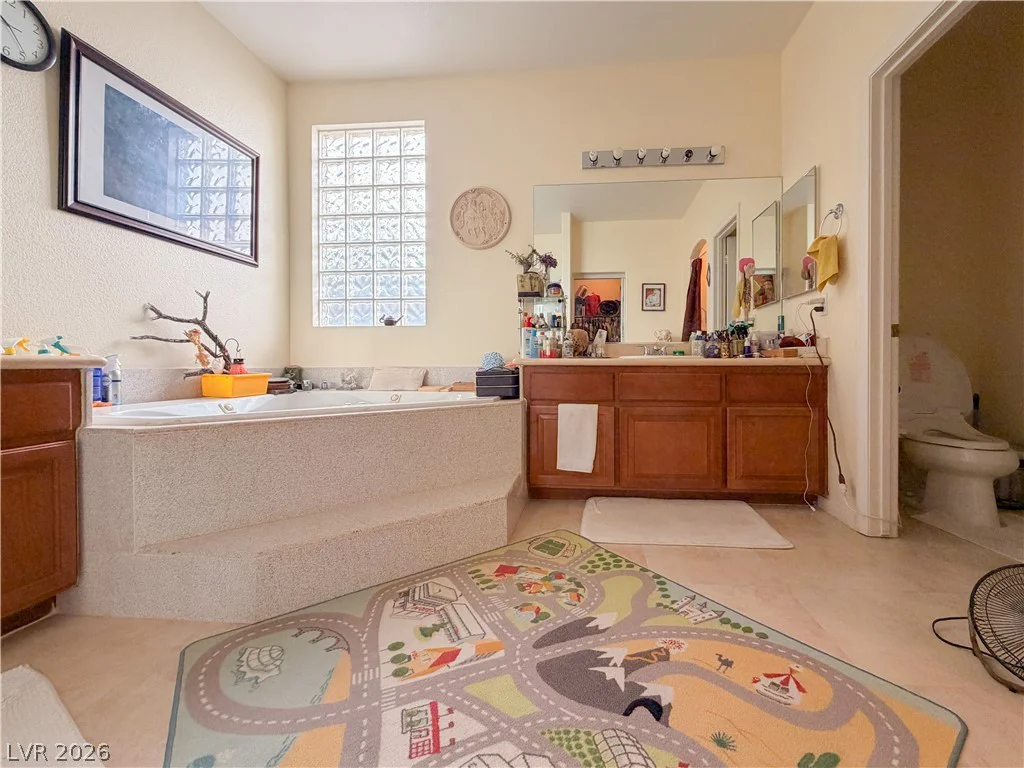 230 Whitly Bay, Las Vegas, NV 89148