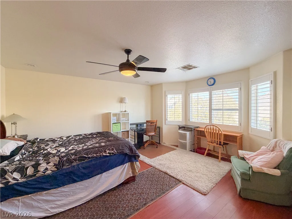 230 Whitly Bay, Las Vegas, NV 89148