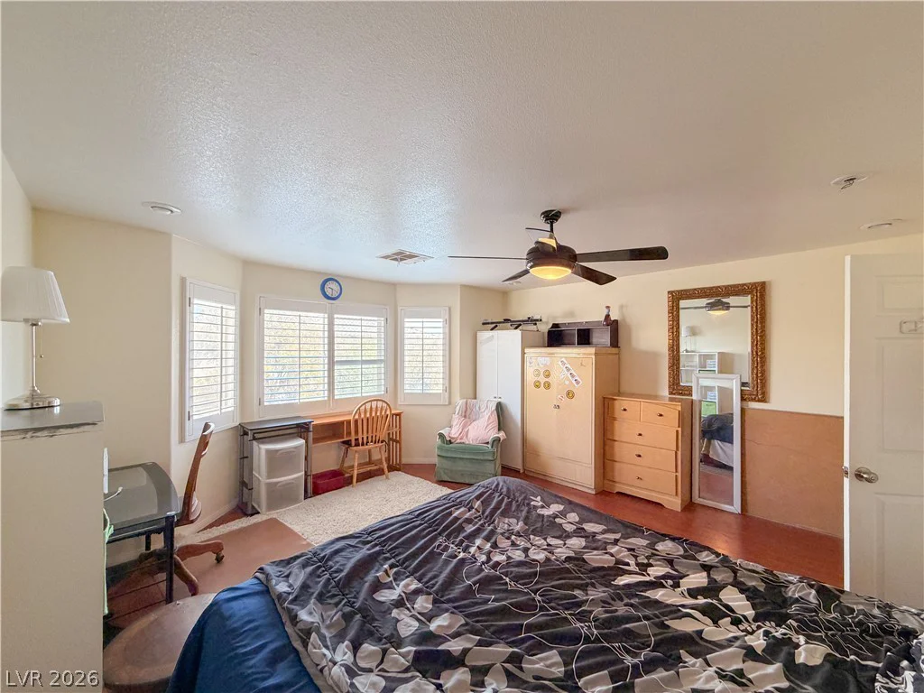 230 Whitly Bay, Las Vegas, NV 89148