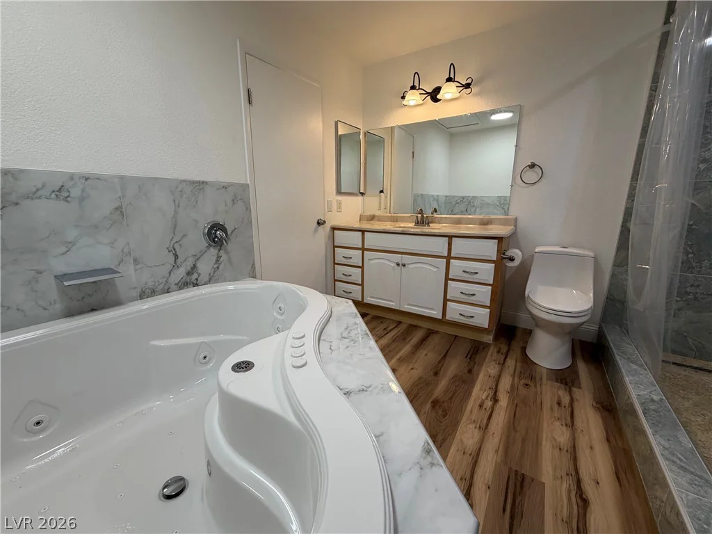 5033 Crystal Breeze, North Las Vegas, NV 89031
